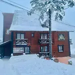 хата магната та смерекова хата