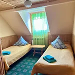 хата магната та смерекова хата Hotel *