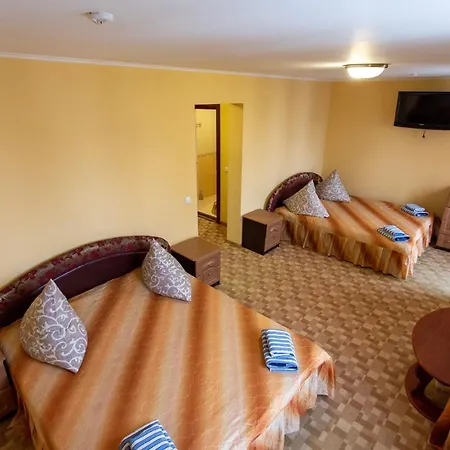 хата магната та смерекова хата *