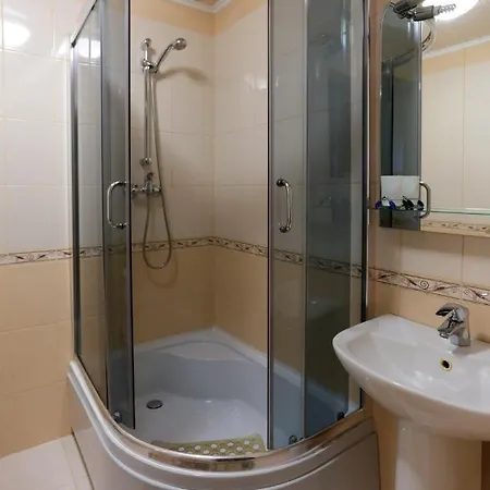 хата магната та смерекова хата Hotel *