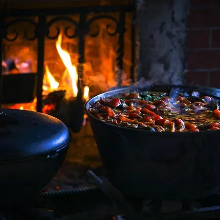 Hotel хата магната та смерекова хата Dragobrat