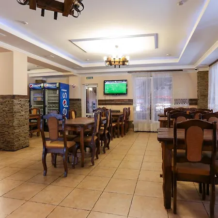 хата магната та смерекова хата * Dragobrat