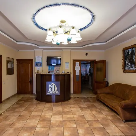 хата магната та смерекова хата *