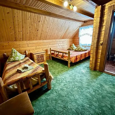 хата магната та смерекова хата *