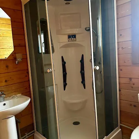 хата магната та смерекова хата Hotel