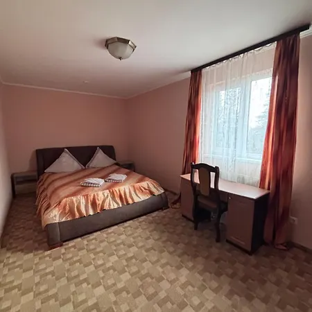 хата магната та смерекова хата Hotel Dragobrat